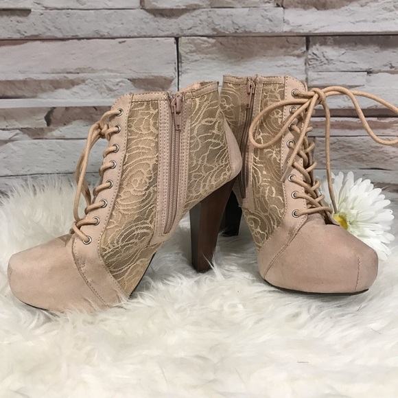 Charlotte Russe Shoes - Charlotte Russe Boot Shoes Sz 9